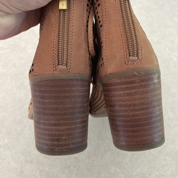 Franco Sarto Leather Honolulu Sandal - Picture 8 of 11